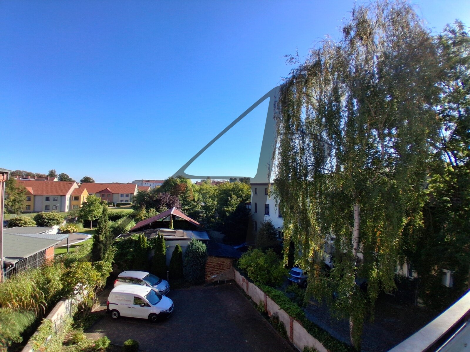 Wunderschöne 2-Zimmer-Wohnung Innenstadt mit Balkon und Einbauküche