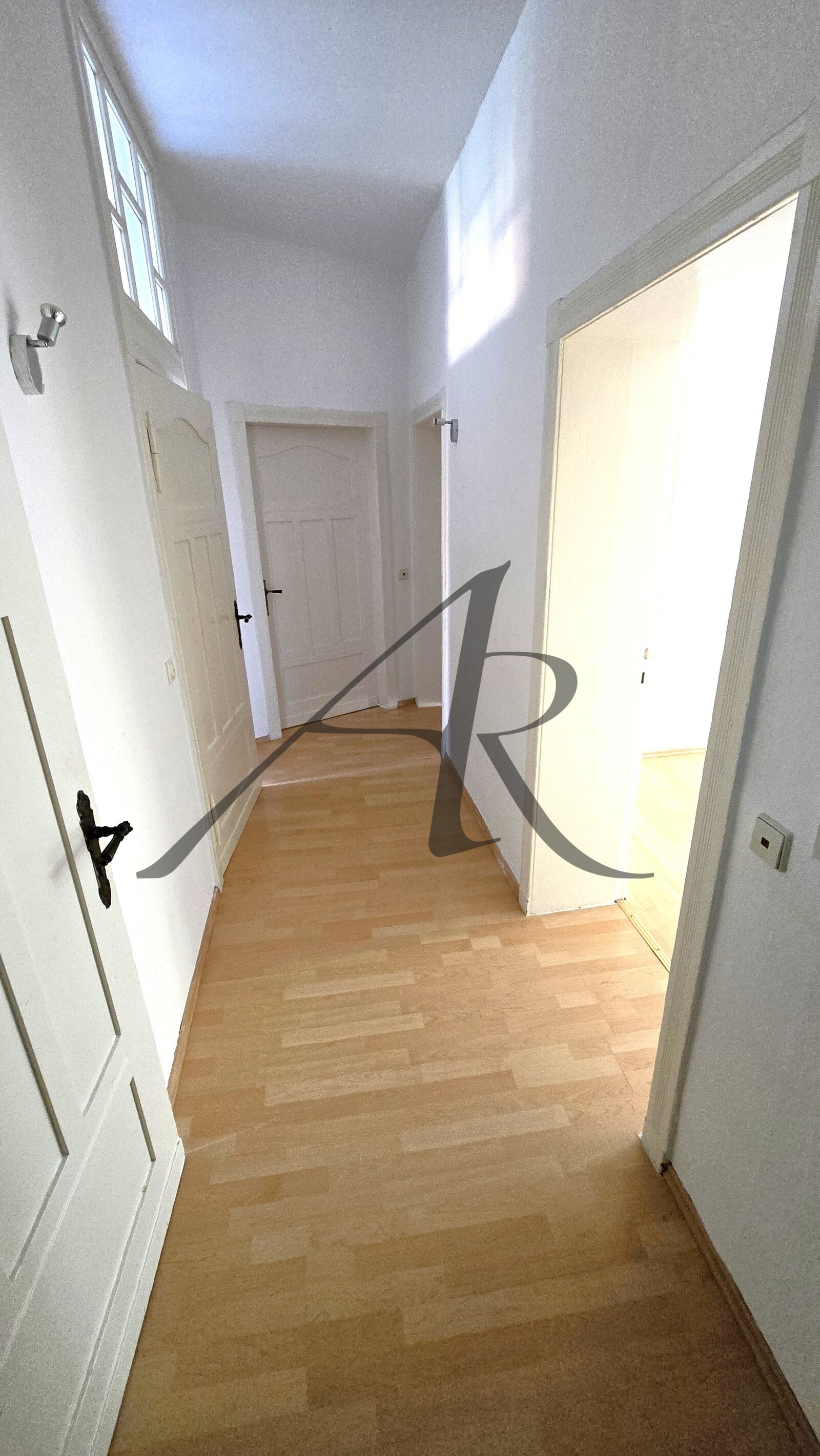 tolle 3-Zimmer-Erdgeschosswohnung am Westwall mit Balkon