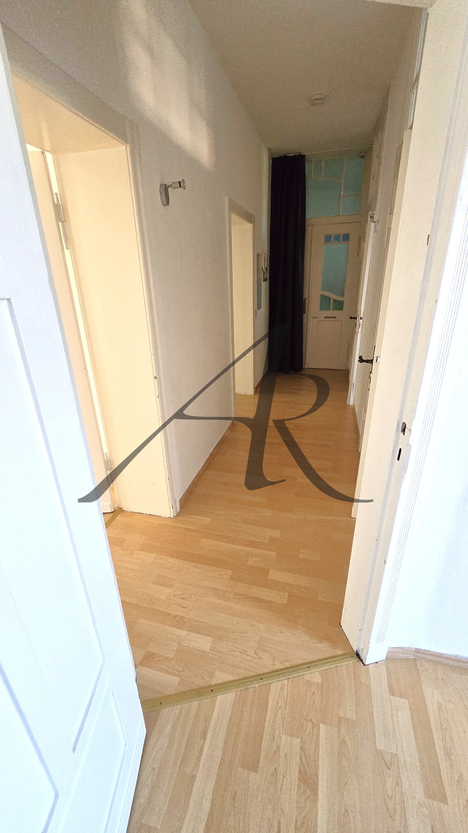 tolle 3-Zimmer-Erdgeschosswohnung am Westwall mit Balkon