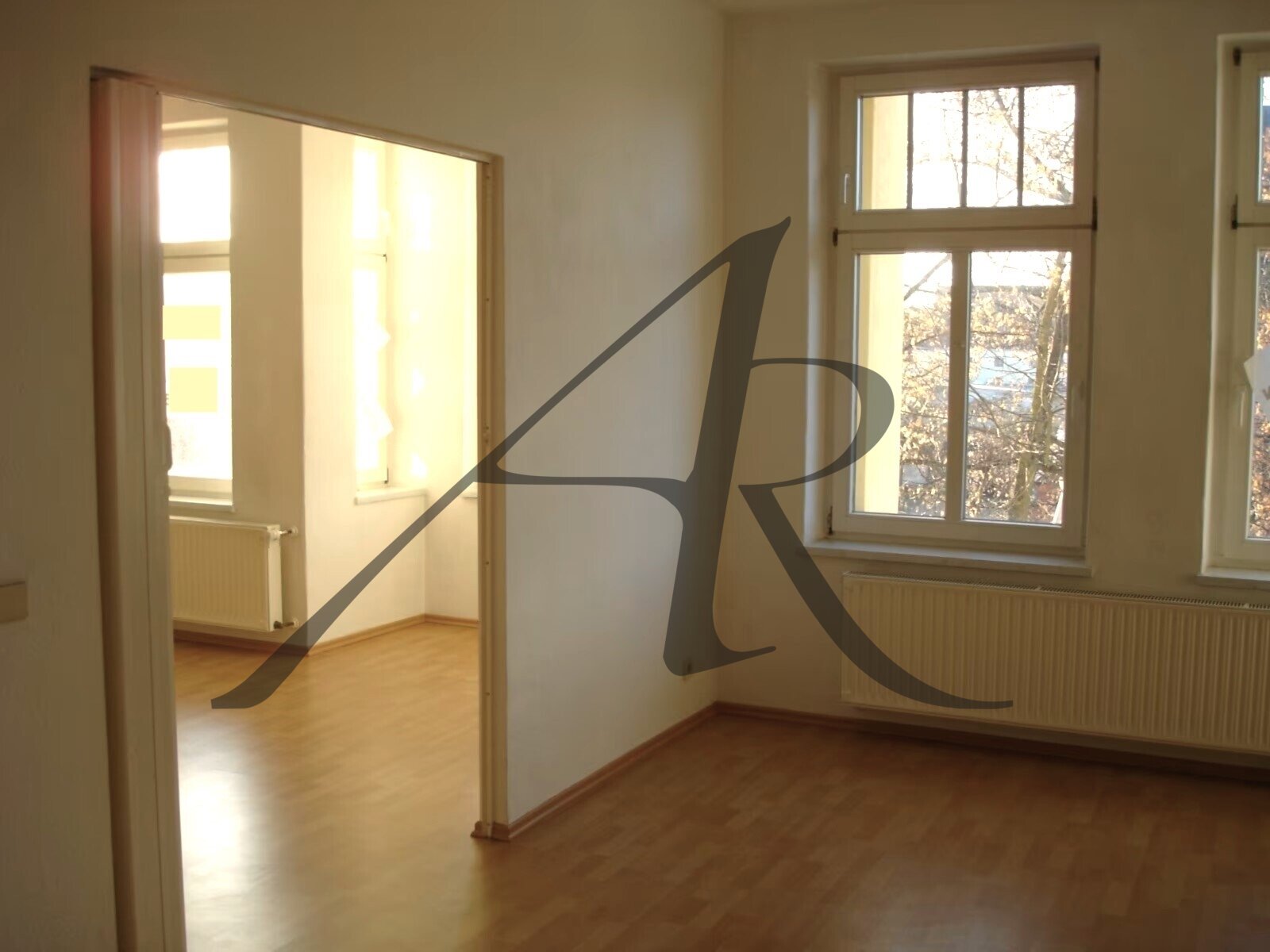 schicke 3-Zimmer-Altbauwohnung nahe Innenstadt