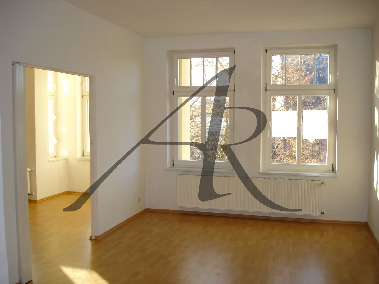 schicke 3-Zimmer-Altbauwohnung nahe Innenstadt