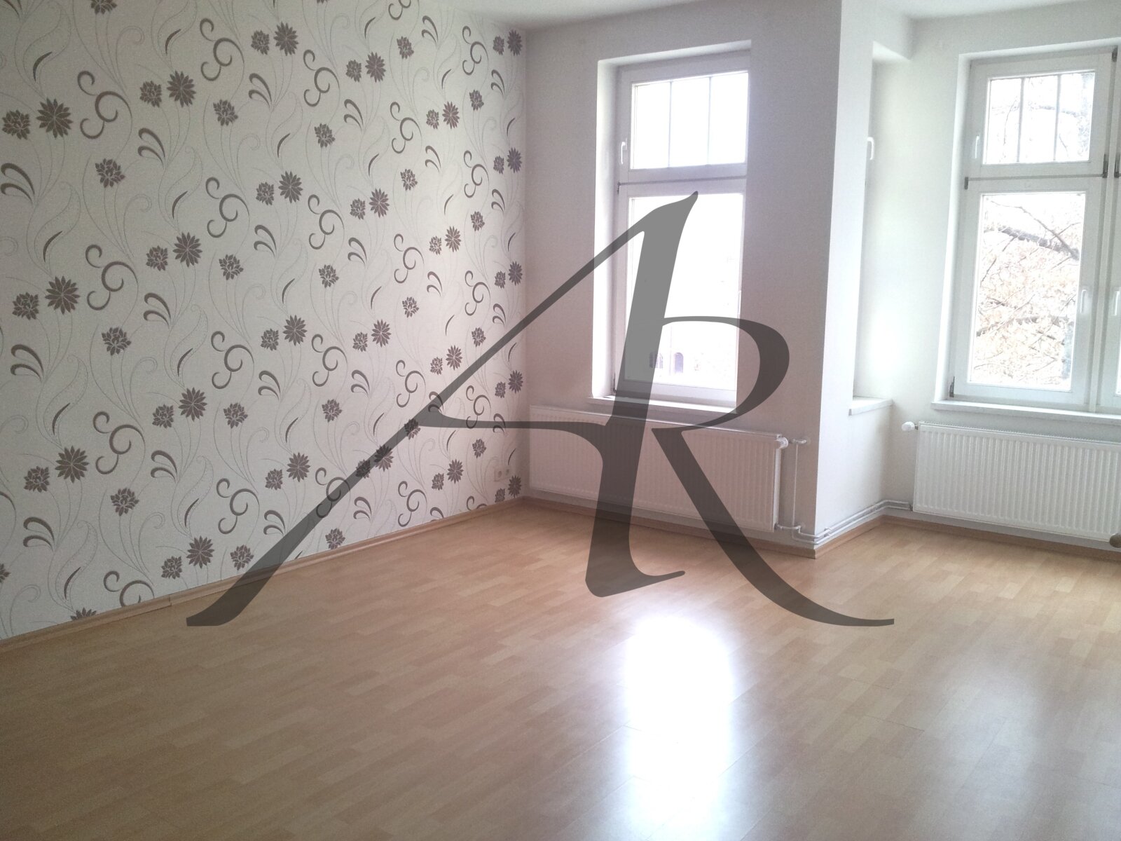 schicke 3-Zimmer-Altbauwohnung nahe Innenstadt