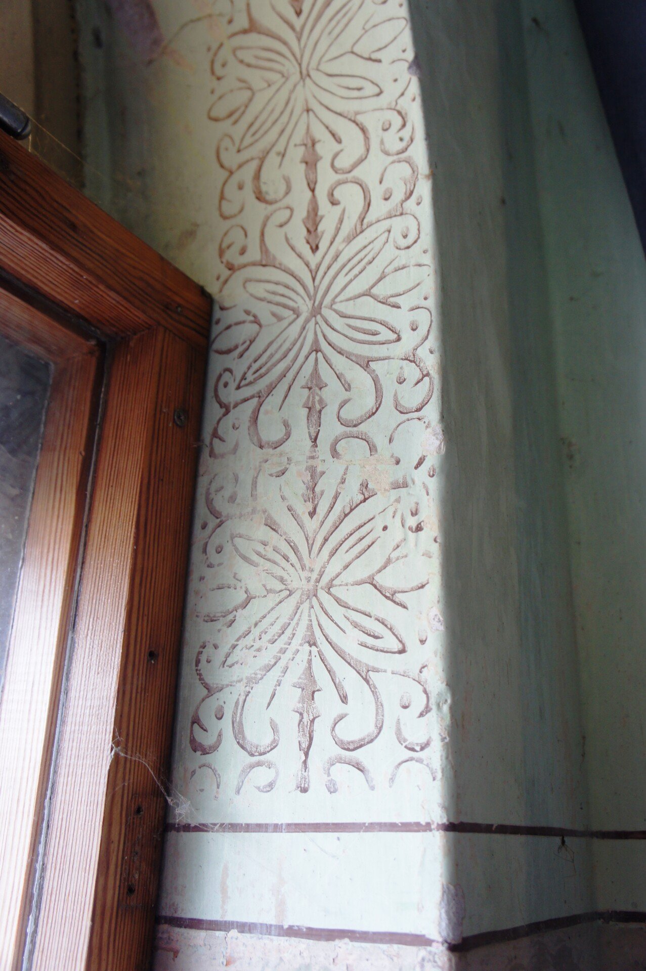 Preisänderung! Sanierungsbedüftiges Objekt, auch für Co-Working-Space, am Elbe-Radweg, Pferdeställe