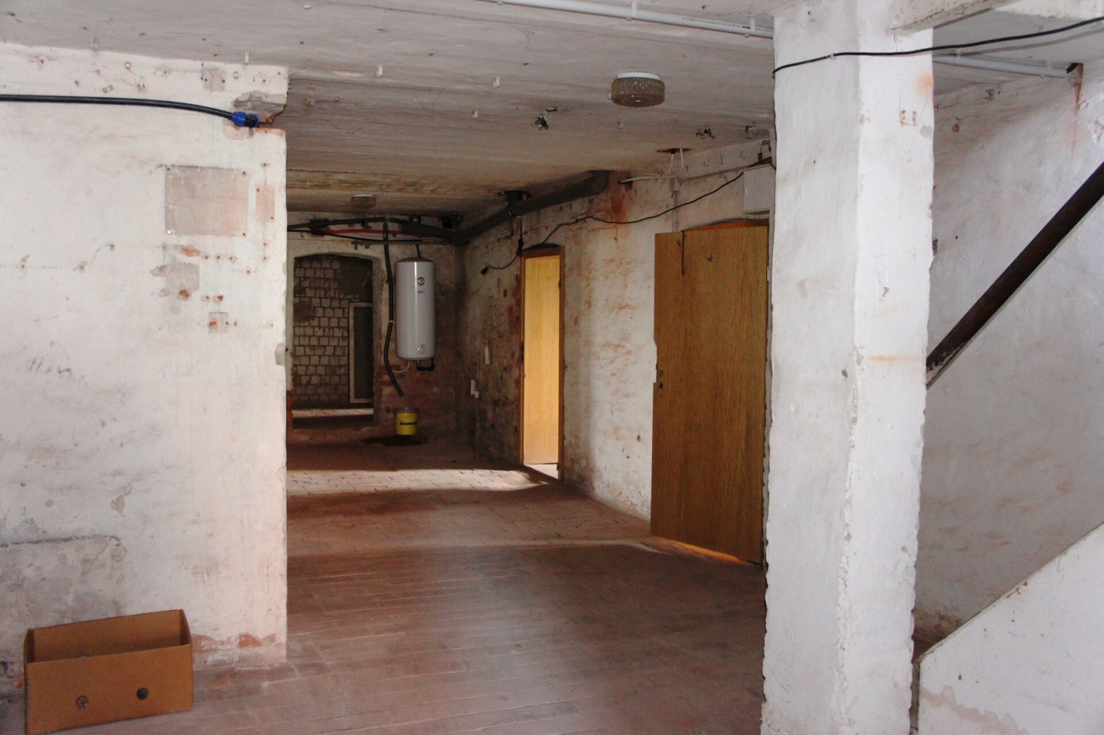 Preisänderung! Nähe Tangermünde, auch für Co-Working-Space, am Elbe-Radweg mit Pferdeställen