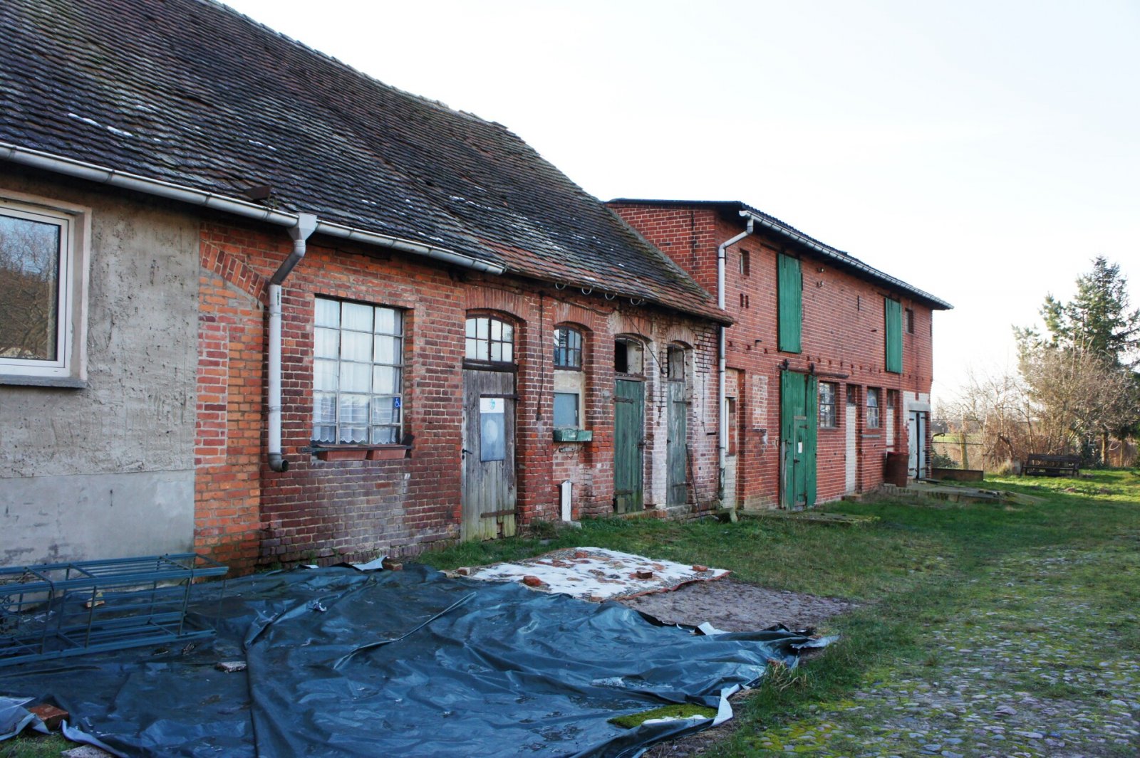 Preisänderung! Nähe Tangermünde, auch für Co-Working-Space, am Elbe-Radweg mit Pferdeställen