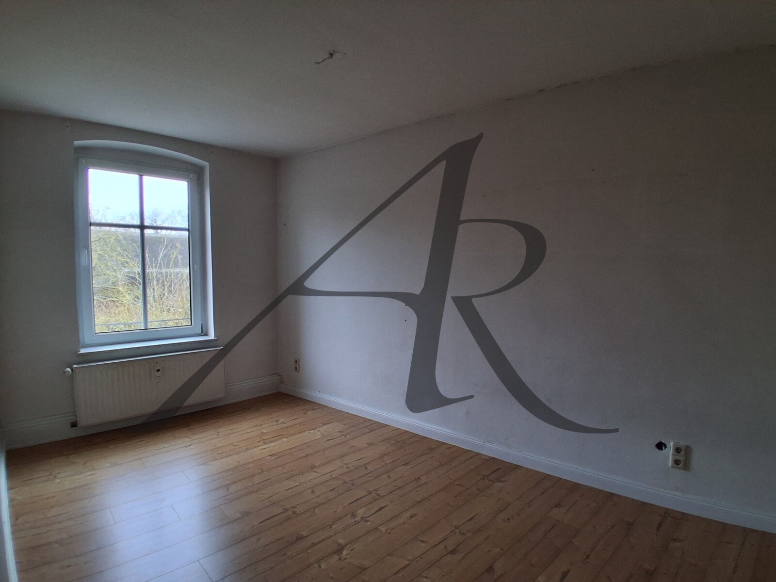 Tolle Wohnung mit Gartenanteil und Kamin nahe Stendal