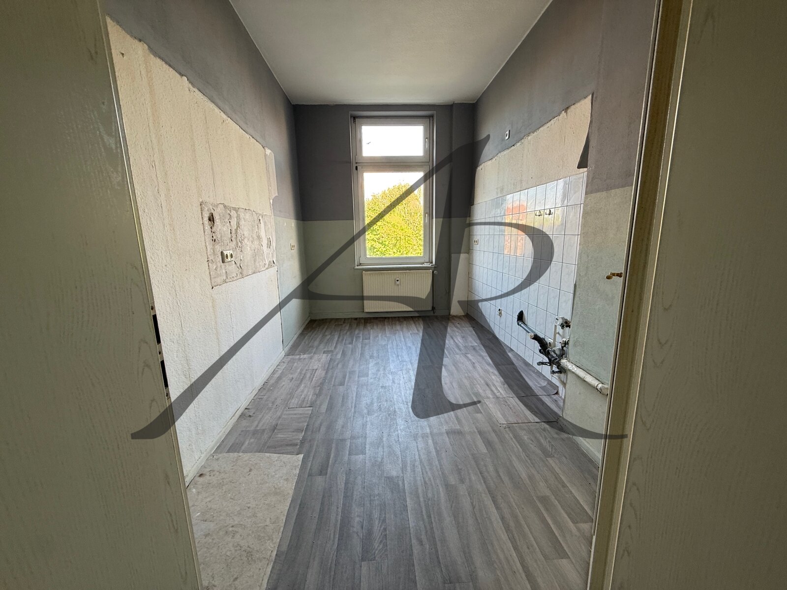 Ruhig gelegene 3-Zimmer-Wohnung in Bahnhofs- und Stadtnähe mit Balkon