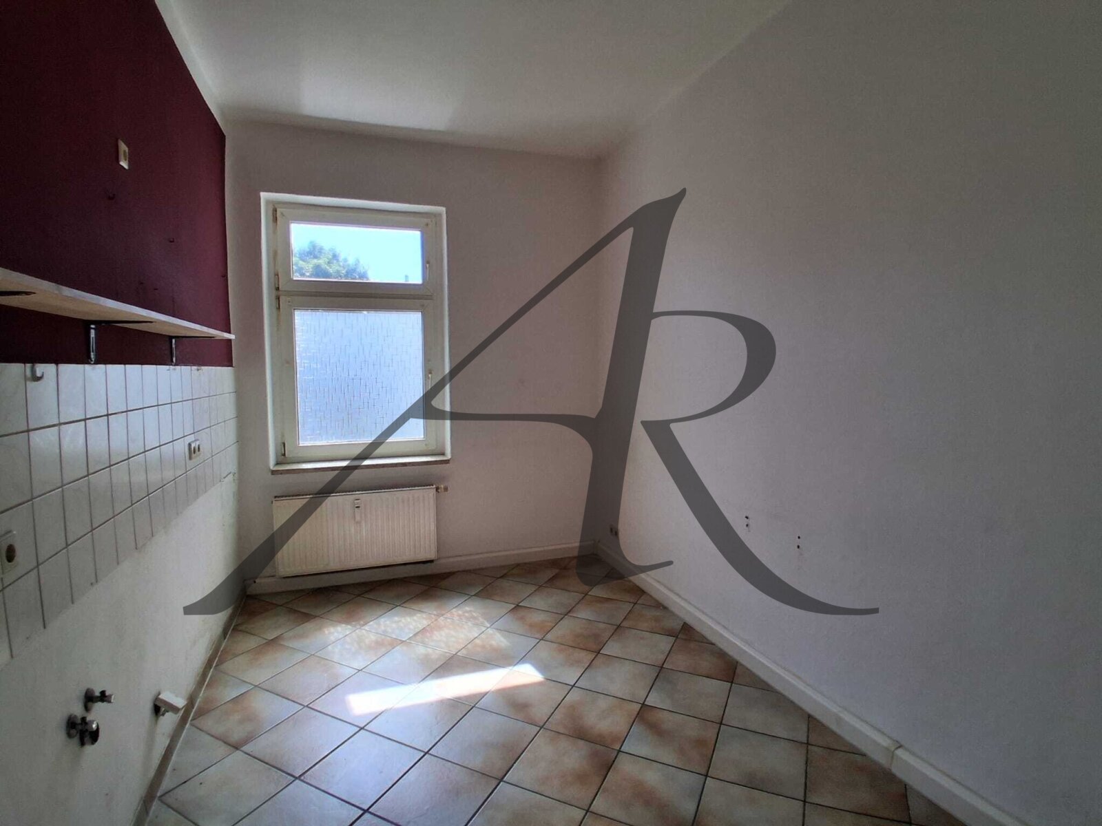 2-Zimmer-Altbau-Wohnung zwischen Innenstadt und Bahnhof