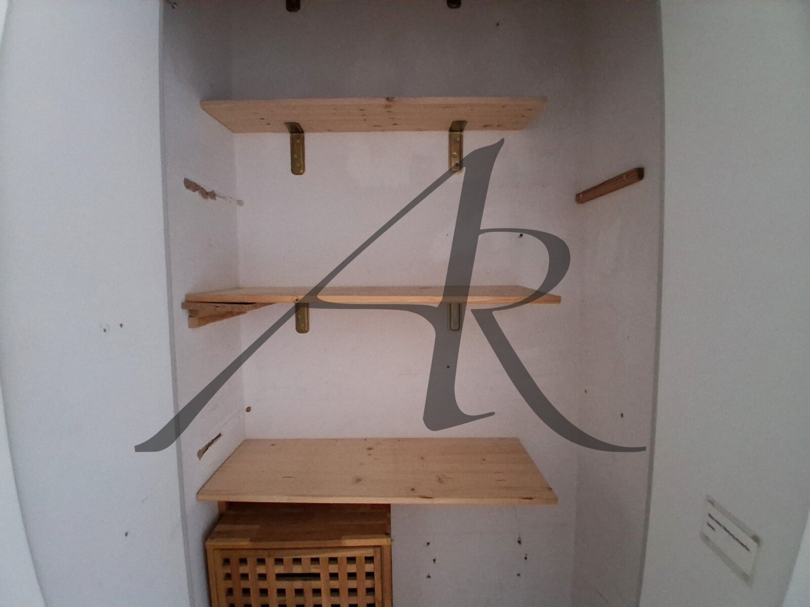 schicke helle 3-Zimmer-Wohnung mit Balkon und Einbauküche