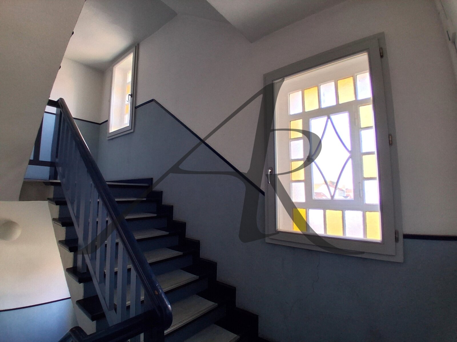 schicke helle 3-Zimmer-Wohnung mit Balkon und Einbauküche