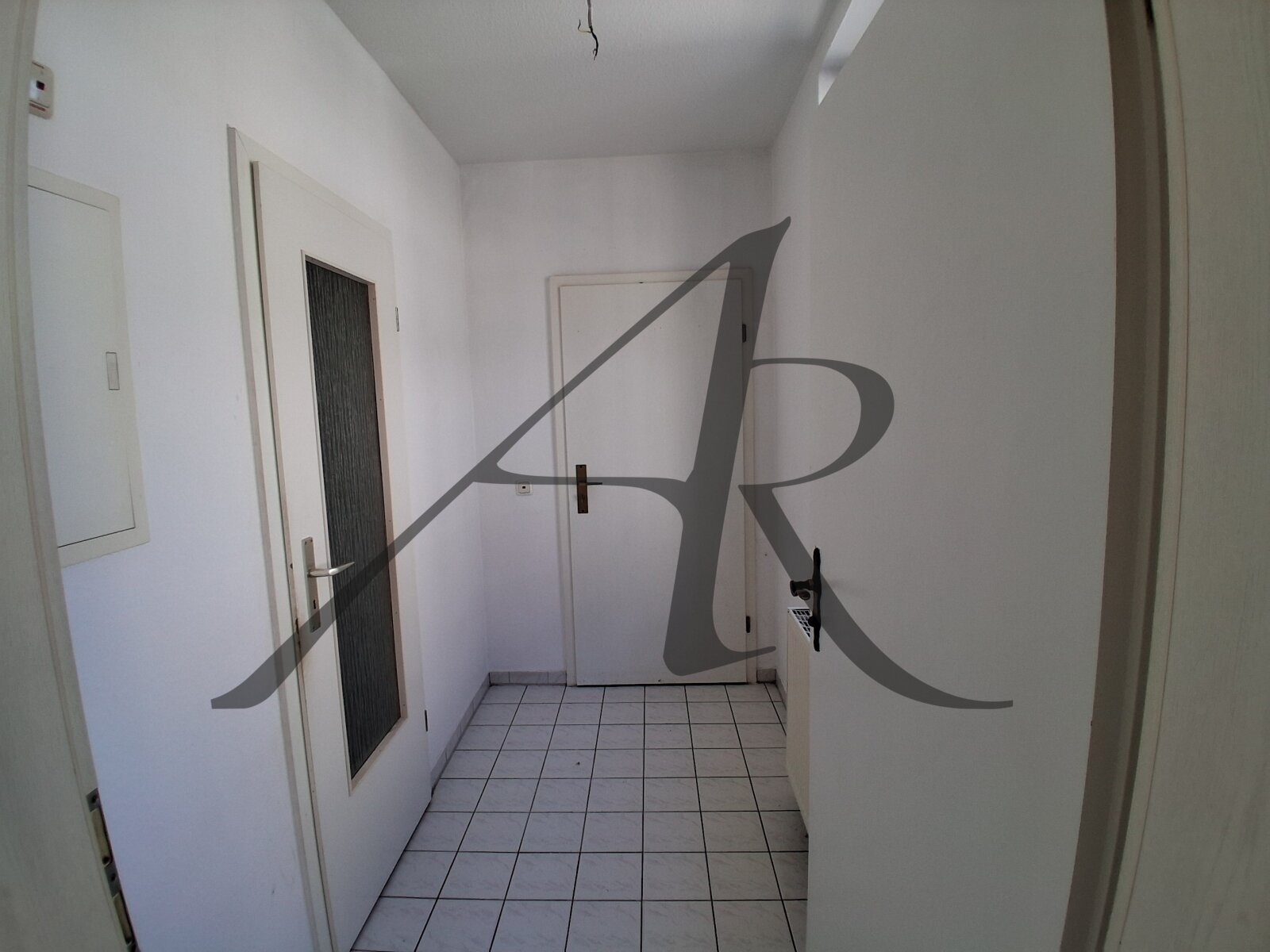 Schicke 4-Zimmer-Altbau-Wohnung in direkter Innenstadtlage