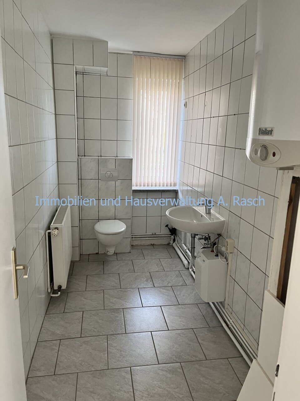 Helle, großzügig geschnittene 3-Zimmerwohnung in ruhiger Lage