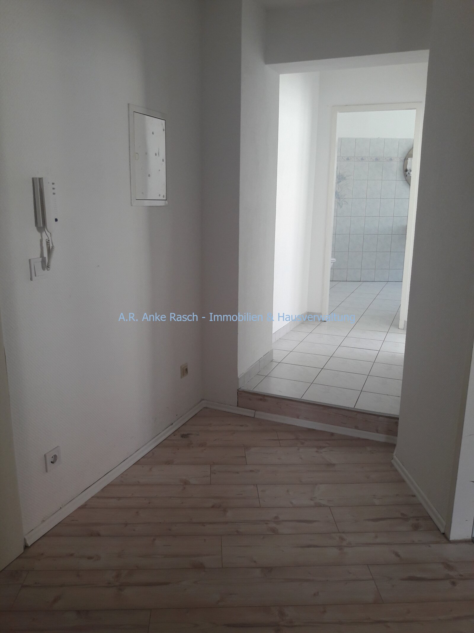 schicke 3-Zimmer-Wohnung zwischen Bahnhof und Innenstadt