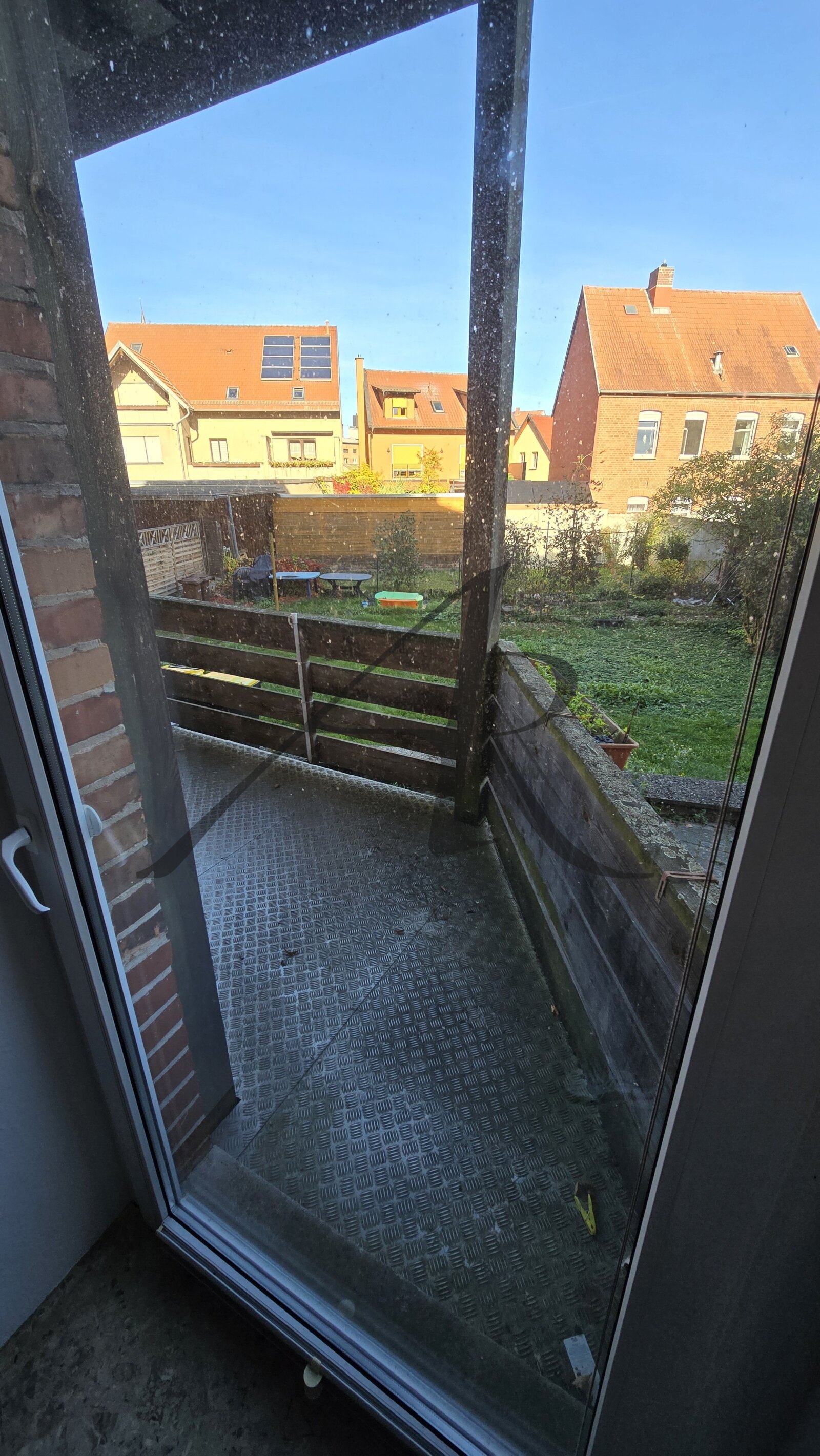 Balkon mit Blick ins Grüne Balkon mit Blick ins Grüne