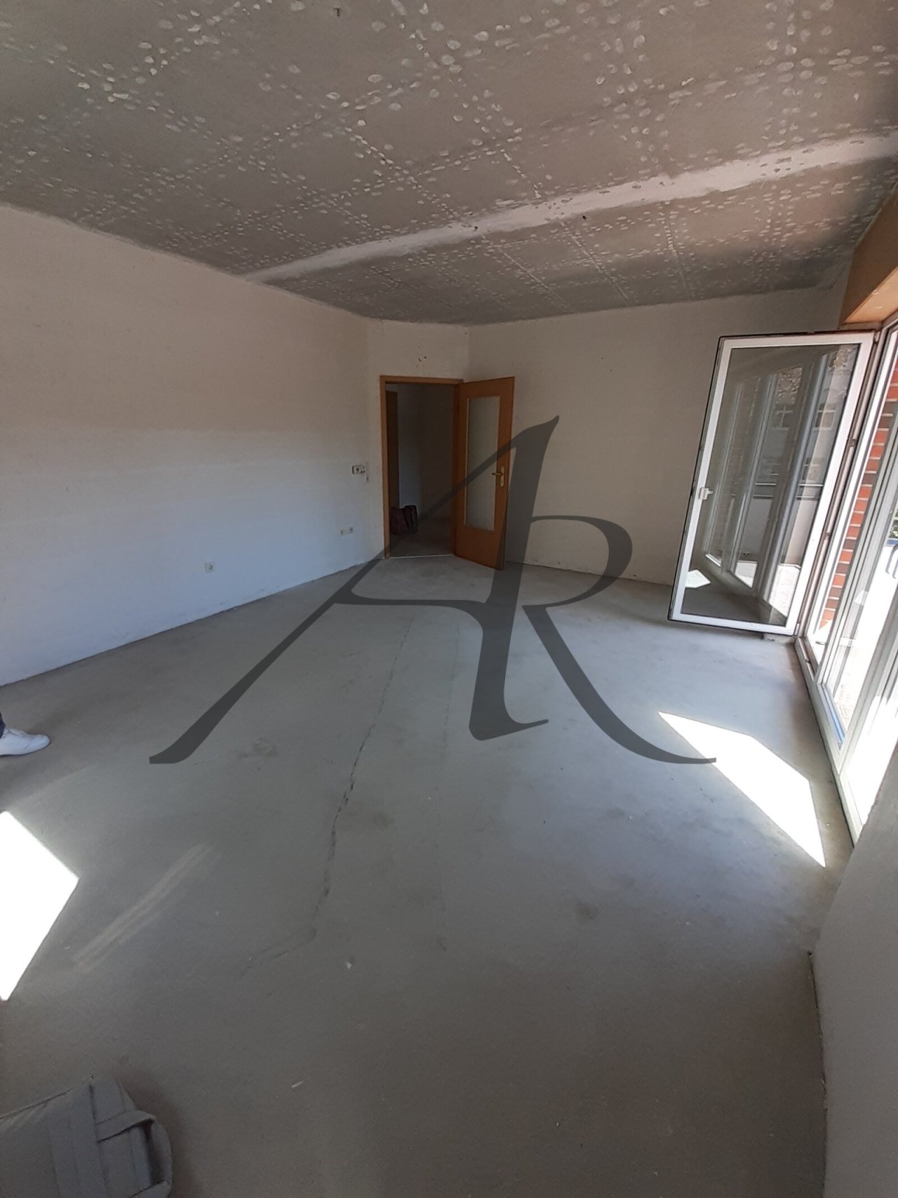 Wohnzimmer mit Balkon Wohnzimmer mit Balkon