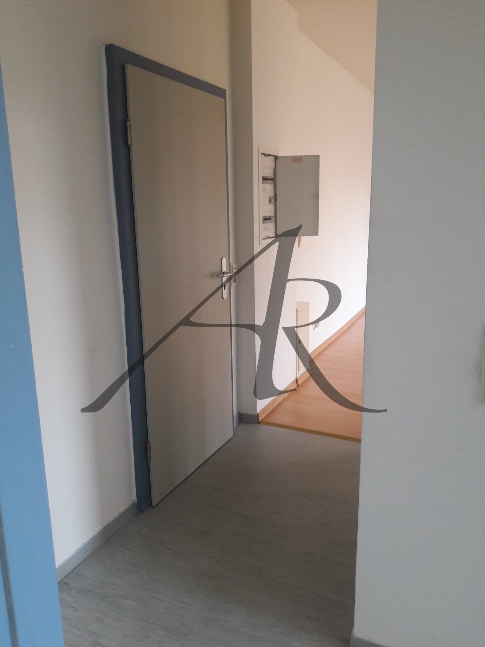 Flur mit Einbauschrank