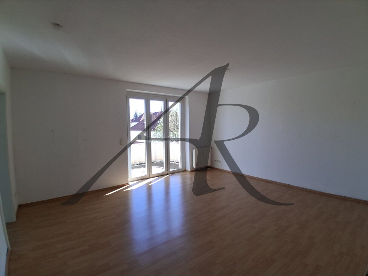 Wohnzimmer mit Balkon Wohnzimmer mit Balkon