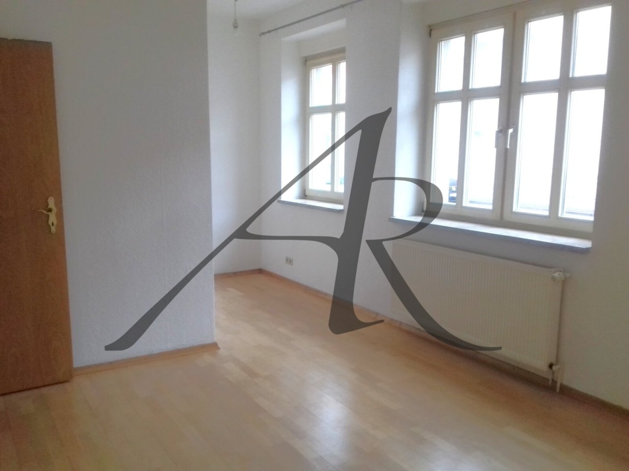 Wohn-/Schlafzimmer Wohn-/Schlafzimmer