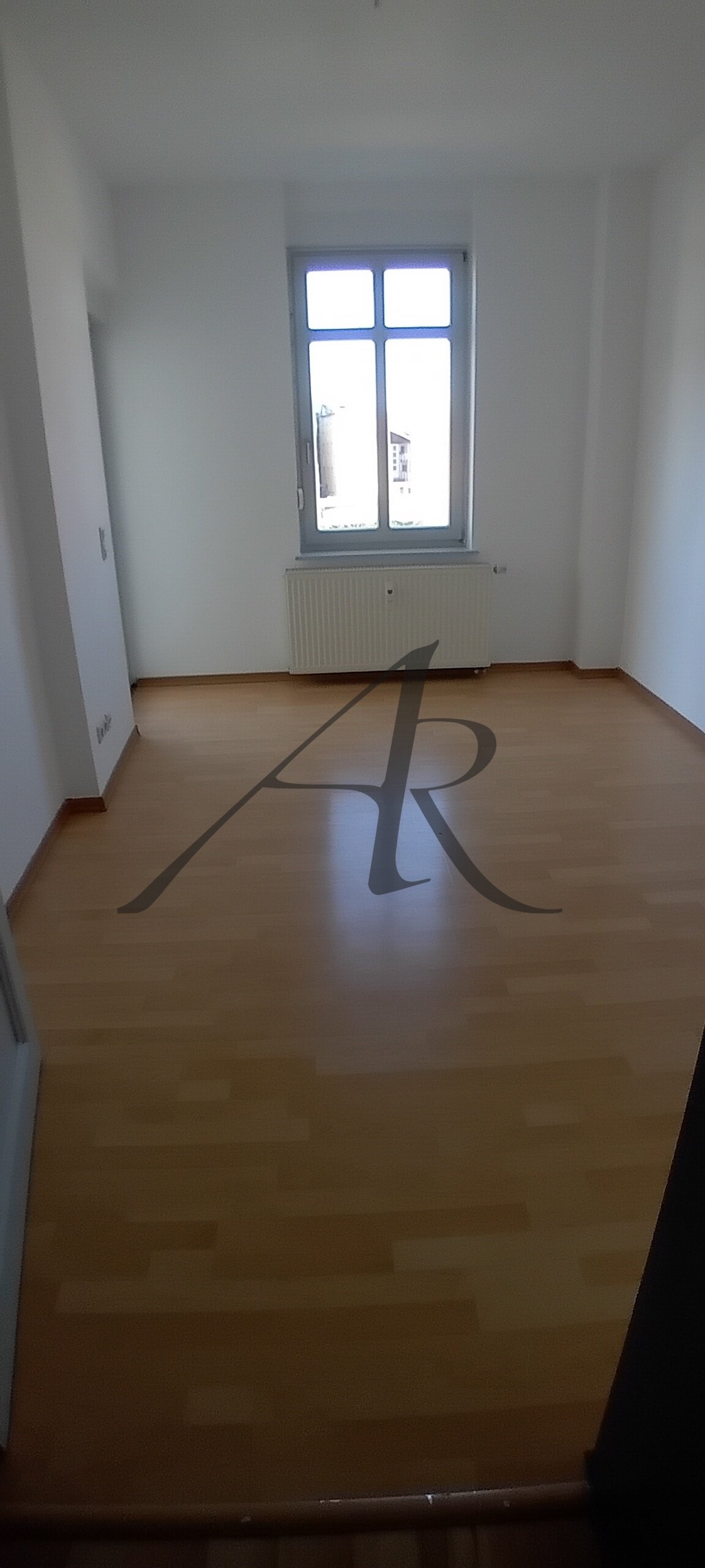 Zimmer mit Balkon