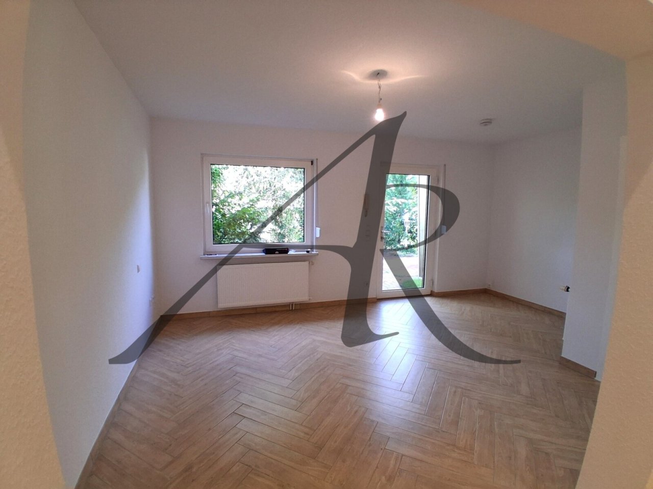 Wohzimmer mit Küchenbereich