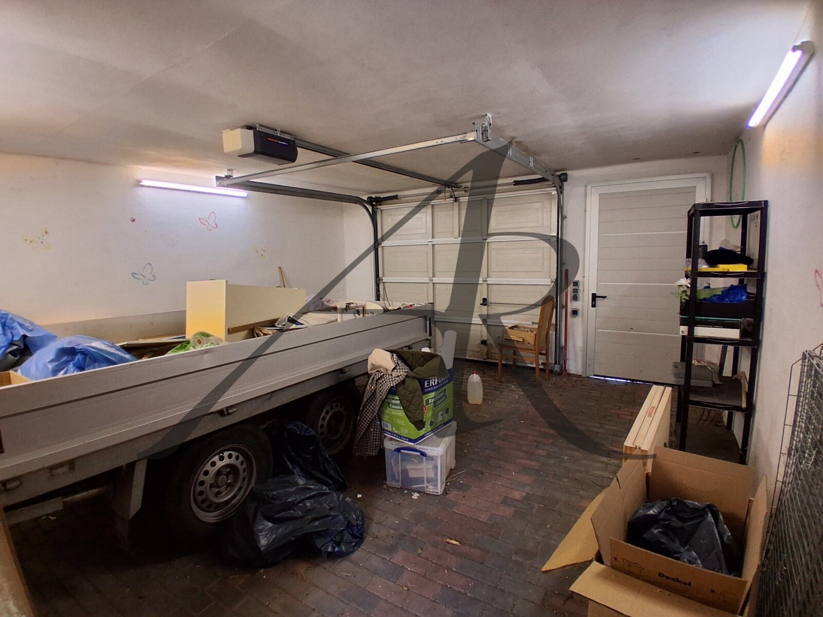 Garage 2