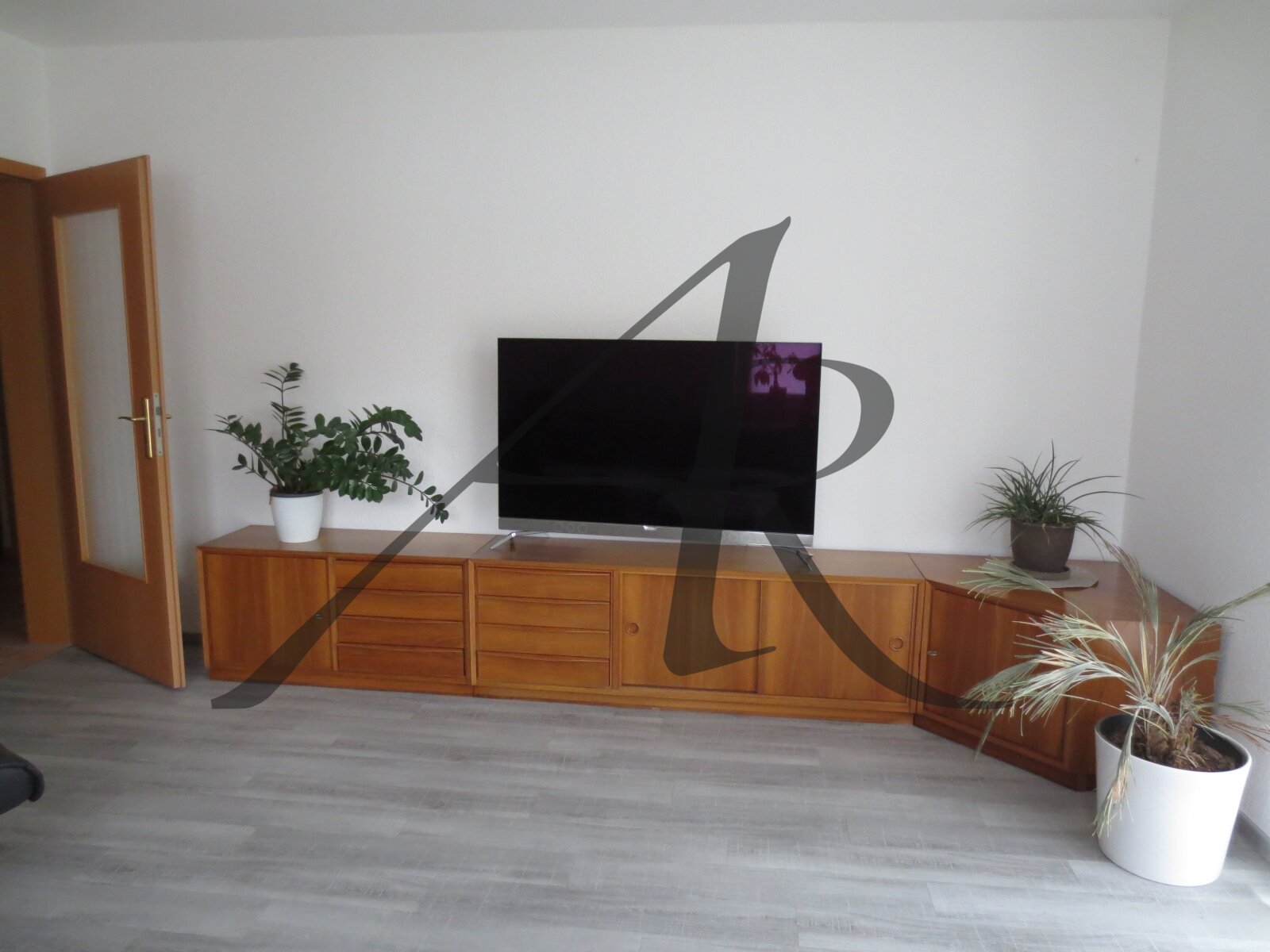 Wohnzimmer mit Balkon Wohnzimmer mit Balkon