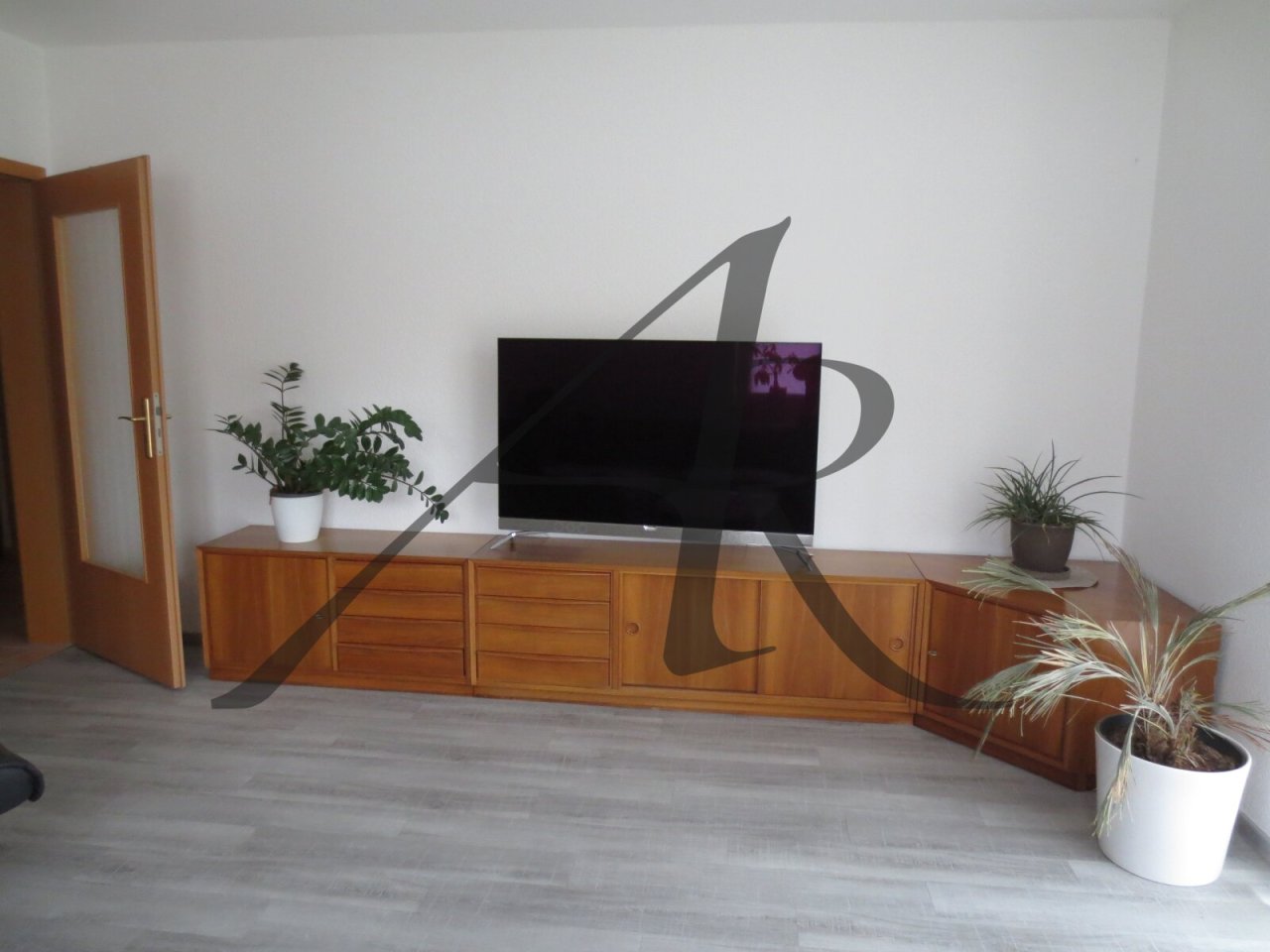 Wohnzimmer mit Balkon Wohnzimmer mit Balkon