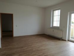 Wohnzimmer mit Balkon Wohnzimmer mit Balkon