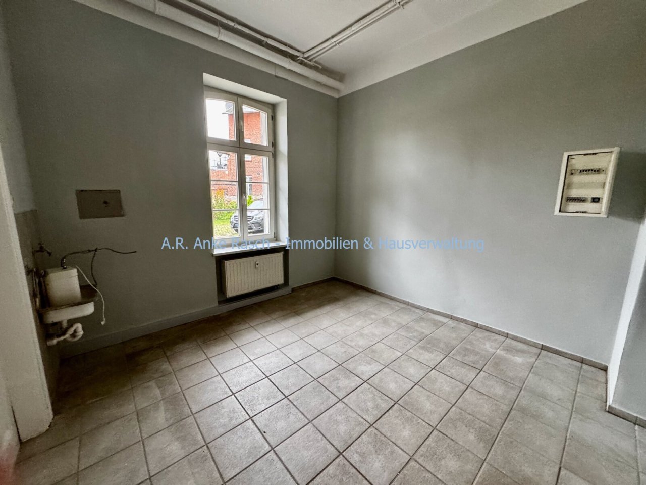 Blick in die Küche, die nach eigenen Vorstellungen gestaltet werden kann Blick in die Küche, die nach eigenen Vorstellungen gestaltet werden kann