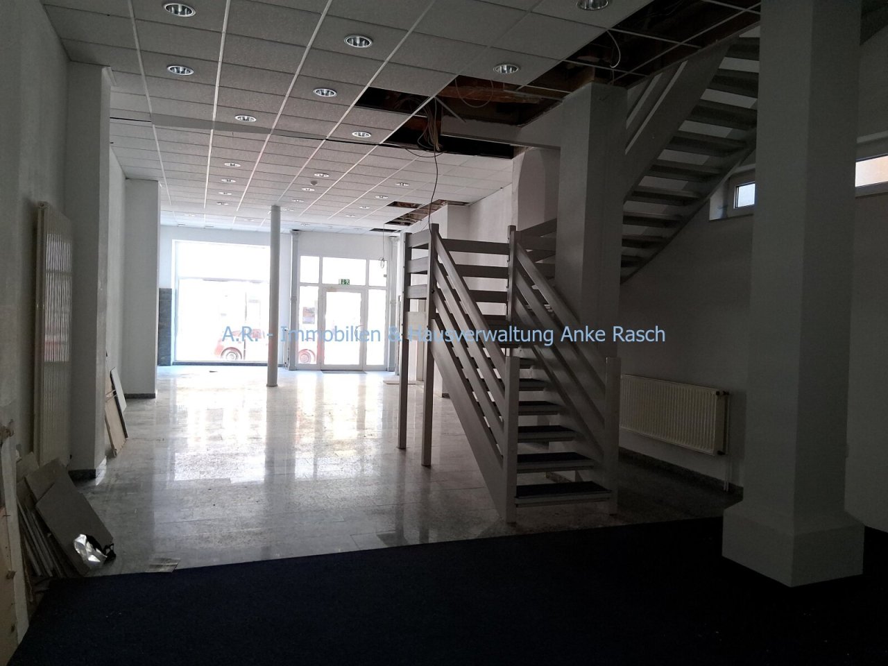 Gewerbeeinheit, EG-Bereich Gewerbeeinheit, EG-Bereich